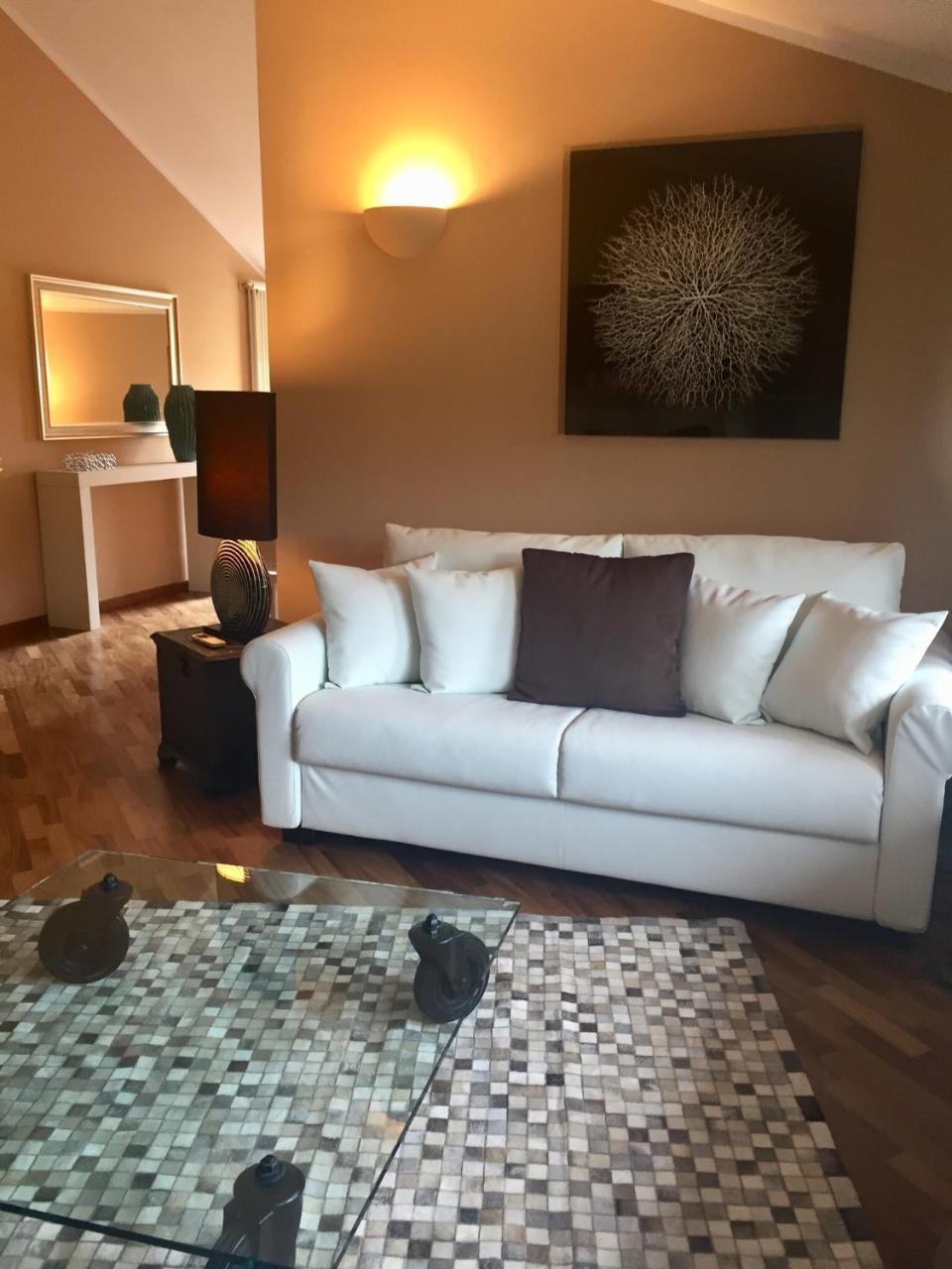 Marie Rose Luxury B&B & Apartment Desenzano del Garda Ngoại thất bức ảnh