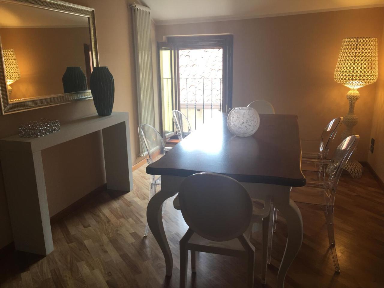 Marie Rose Luxury B&B & Apartment Desenzano del Garda Ngoại thất bức ảnh